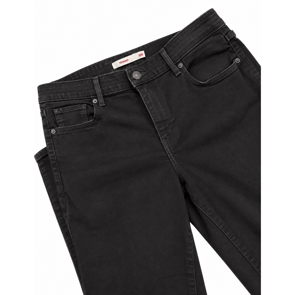 Levis 711 Plus Size jeans Women 18W Black Excellent Mid Rise Denim